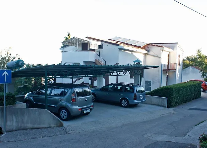 Matic Apartamento Njivice